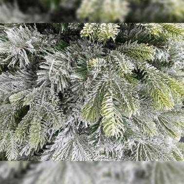 Sosna Szroniona PE - Choinka z ośnieżonymi gałązkami